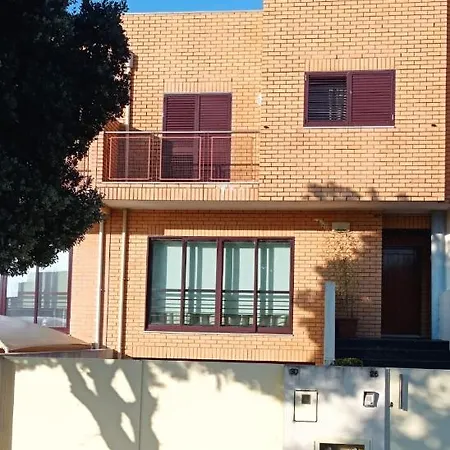 Moradia, 4 Quartos, A 200 Metros Da Praia Prázdninový dům