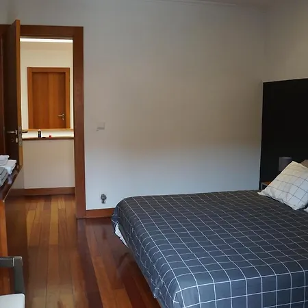 Moradia, 4 Quartos, A 200 Metros Da Praia * Perafita